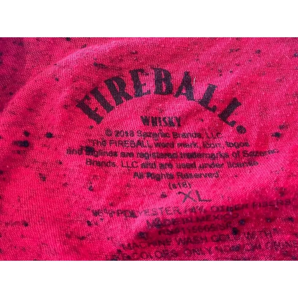 Fireball‎ Whiskey Devil Logo T Shirt Men's XL Red Short Sleeve